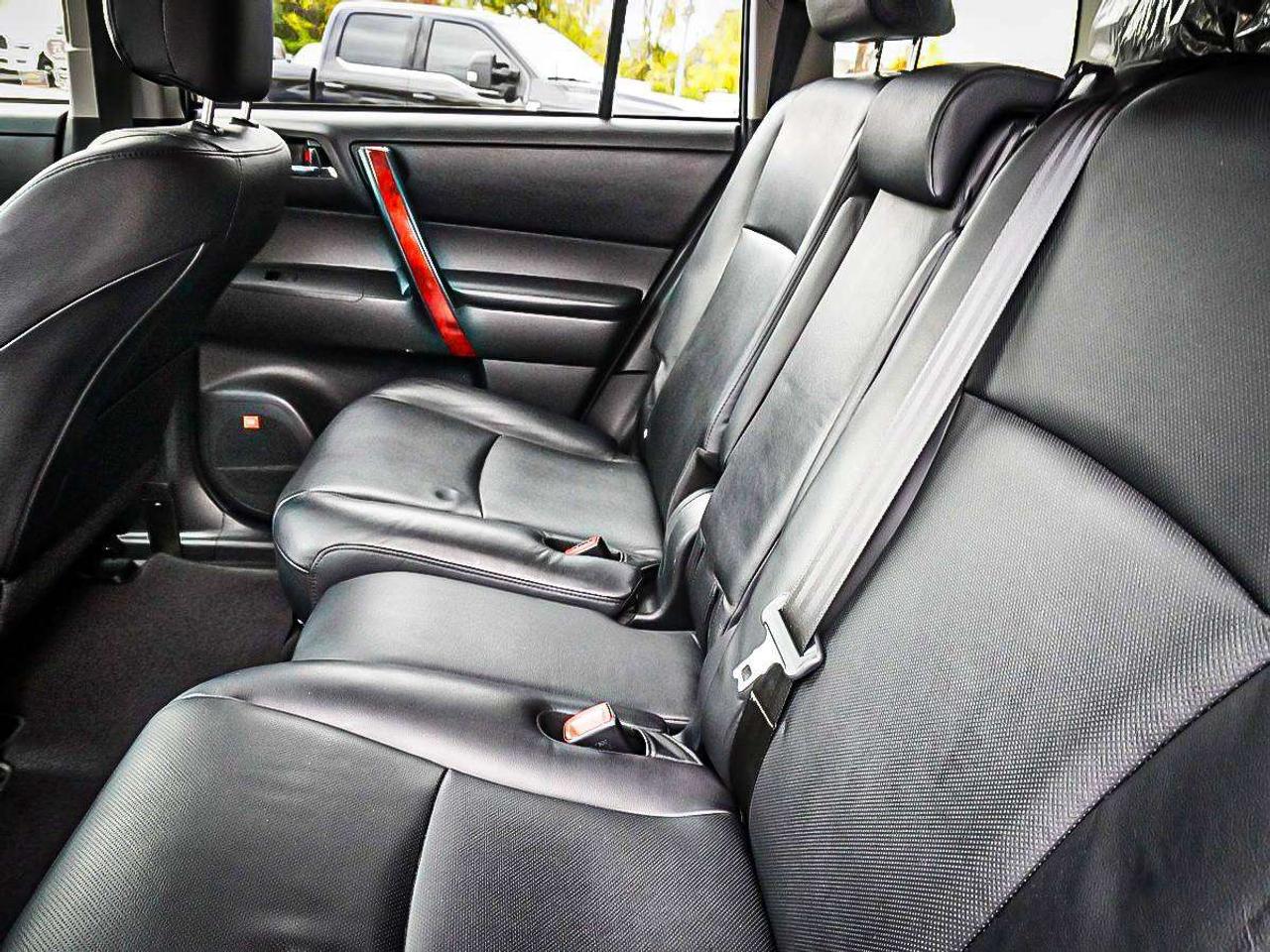 2012 Toyota Highlander  Photo
