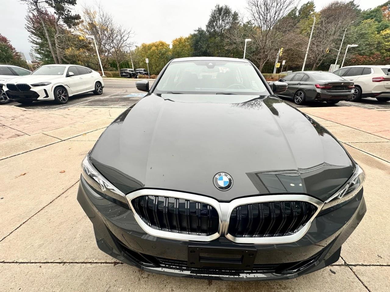 2023 BMW 330 i xDrive 4dr All-Wheel Drive Sedan Photo2
