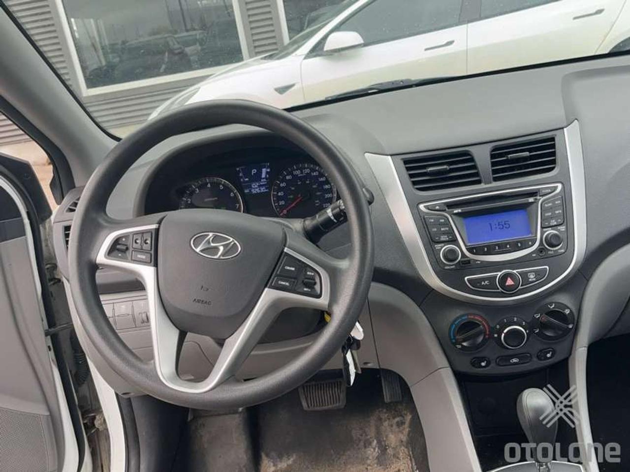 2013 Hyundai Accent GL   FULLY CERTIFIED WITH WARRANTY Photo