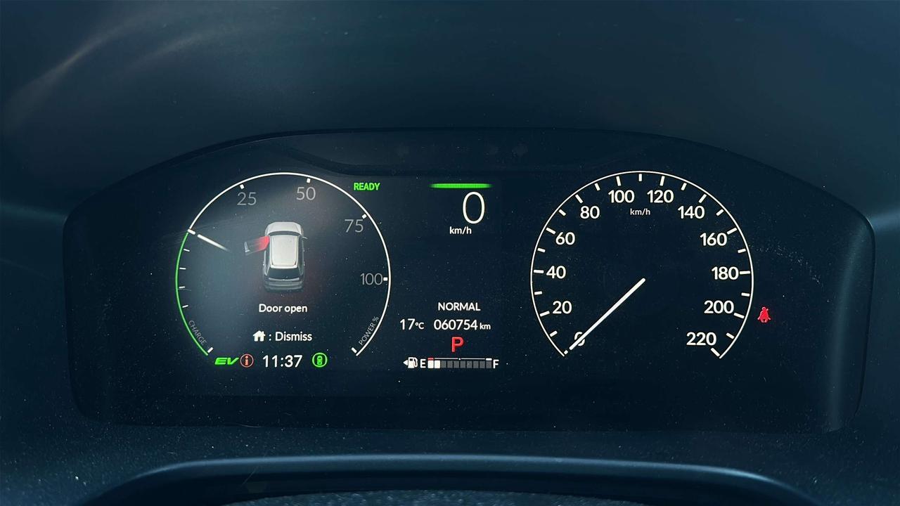2023 Honda CR-V Touring Photo