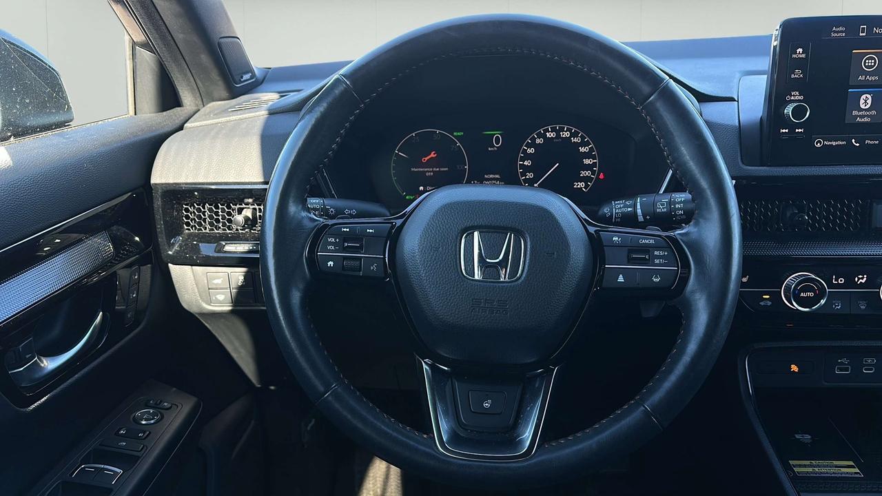2023 Honda CR-V Touring Photo