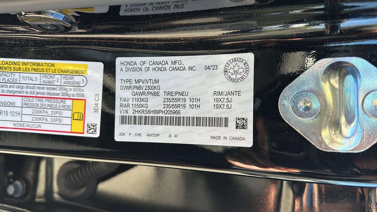 2023 Honda CR-V Touring Photo