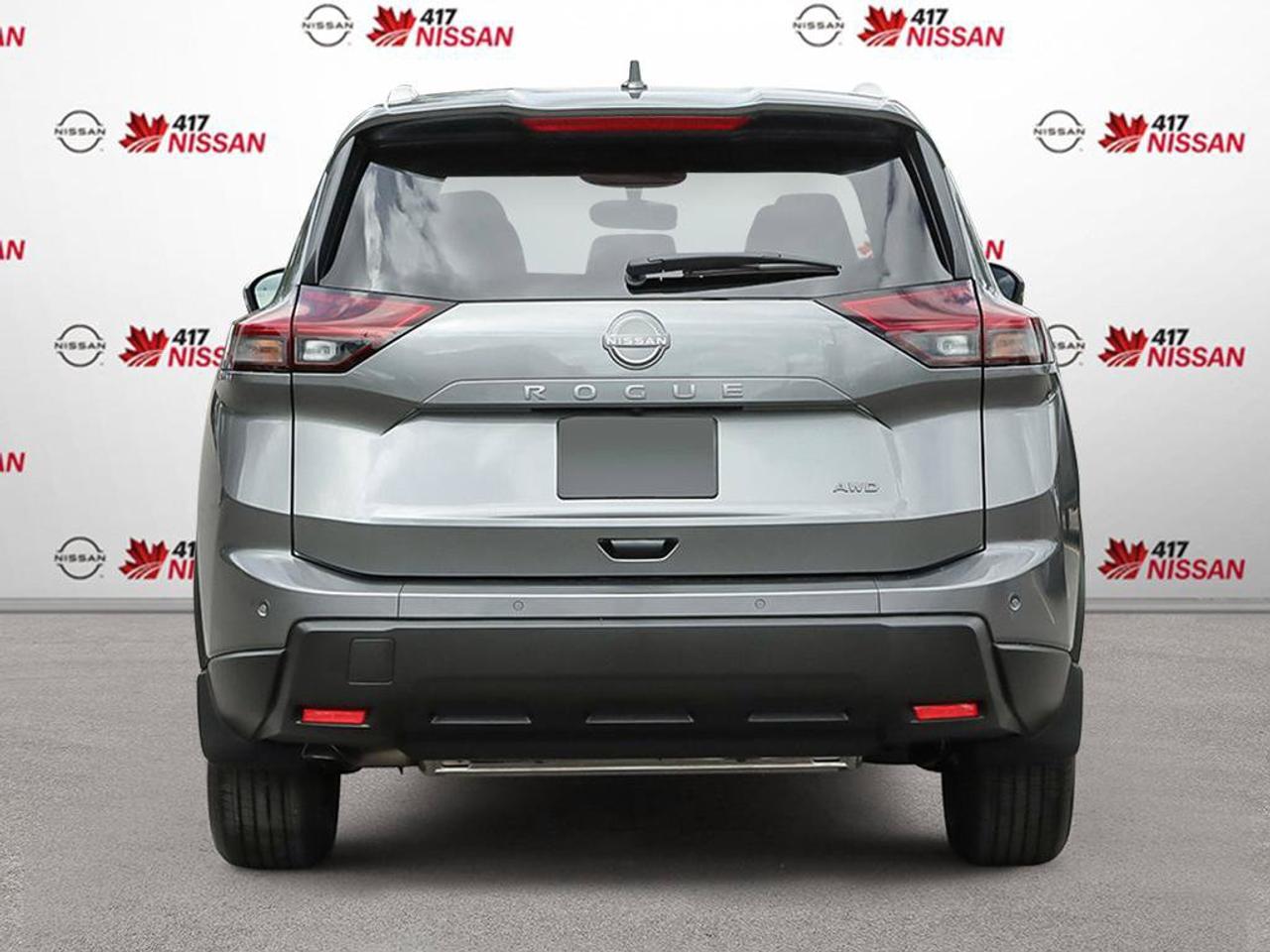 2026 Nissan Rogue SV MOONROOF Photo