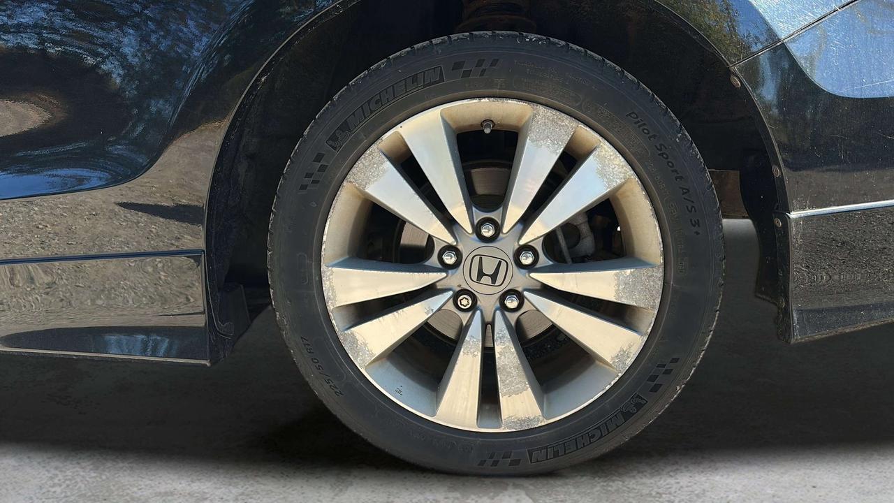 2012 Honda Accord EX-L Photo