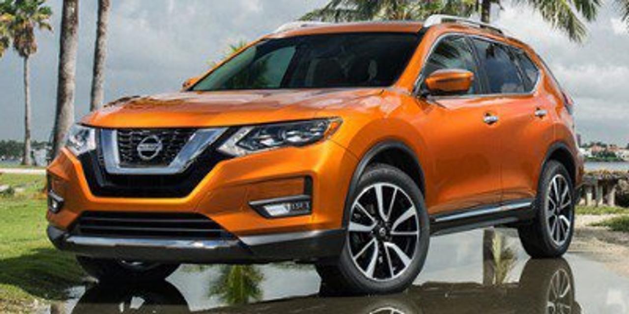 2017 Nissan Rogue SV Photo0