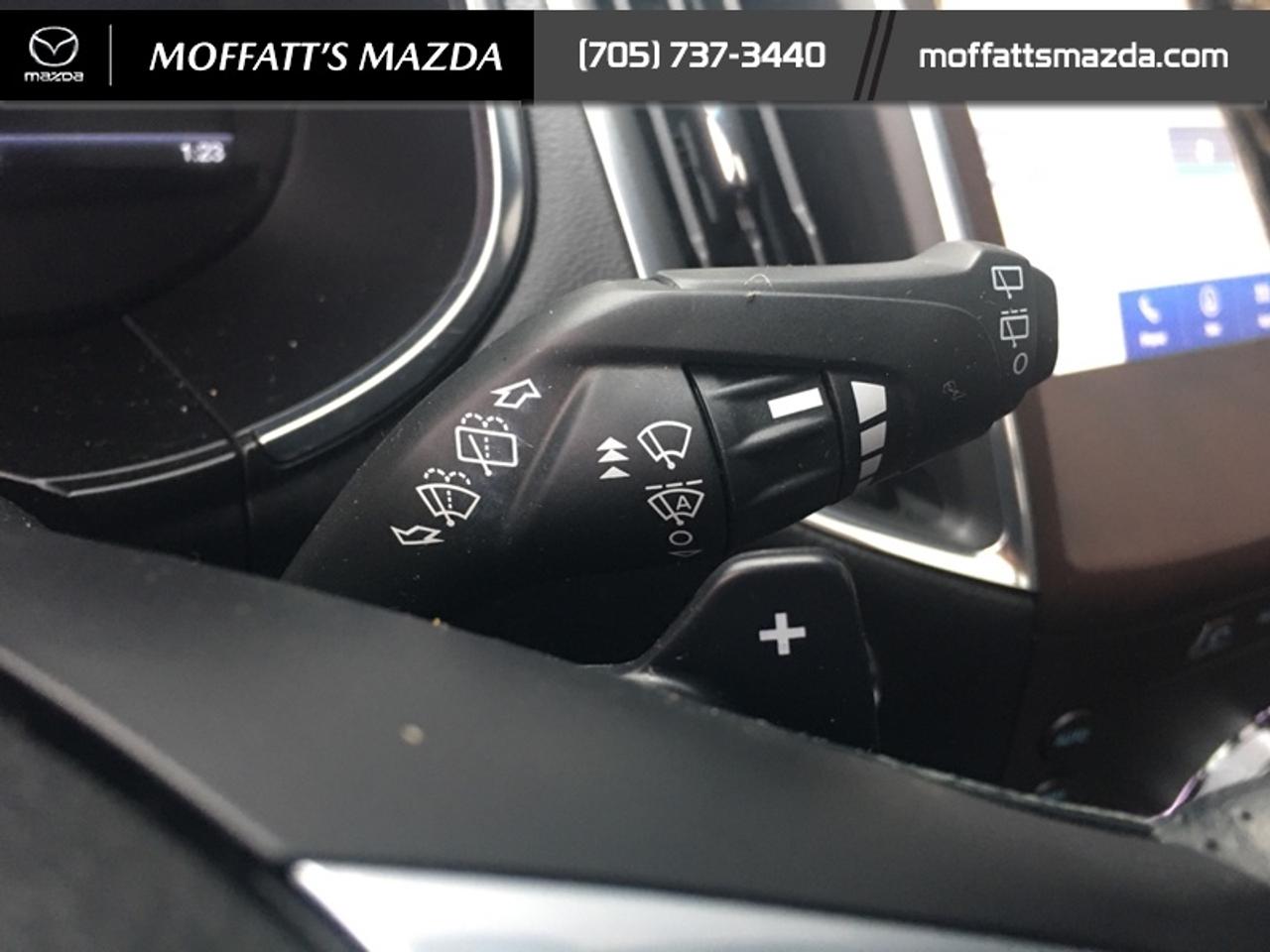 2020 Ford Edge ST Photo