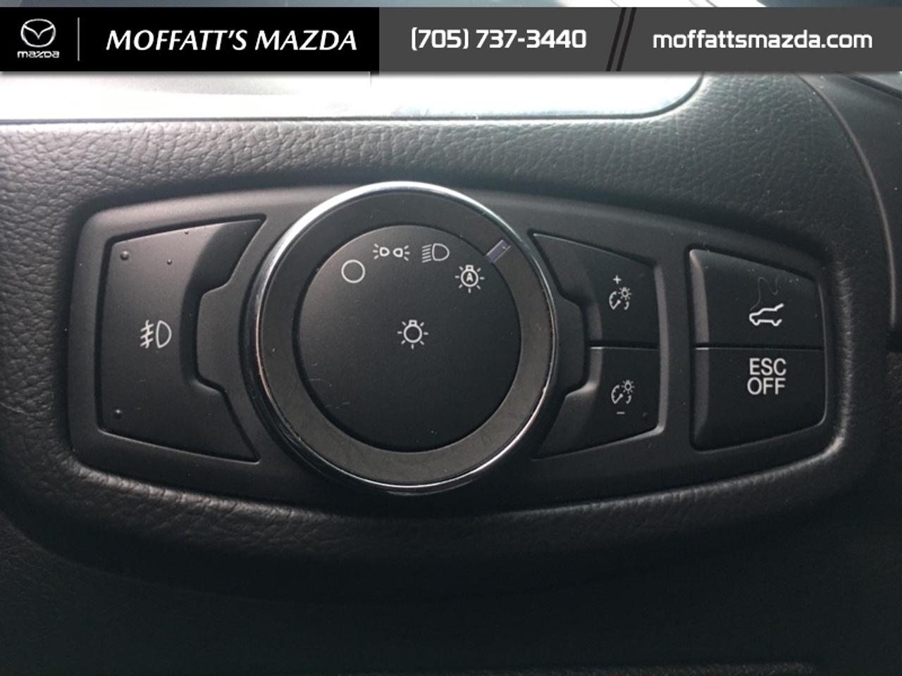2020 Ford Edge ST Photo