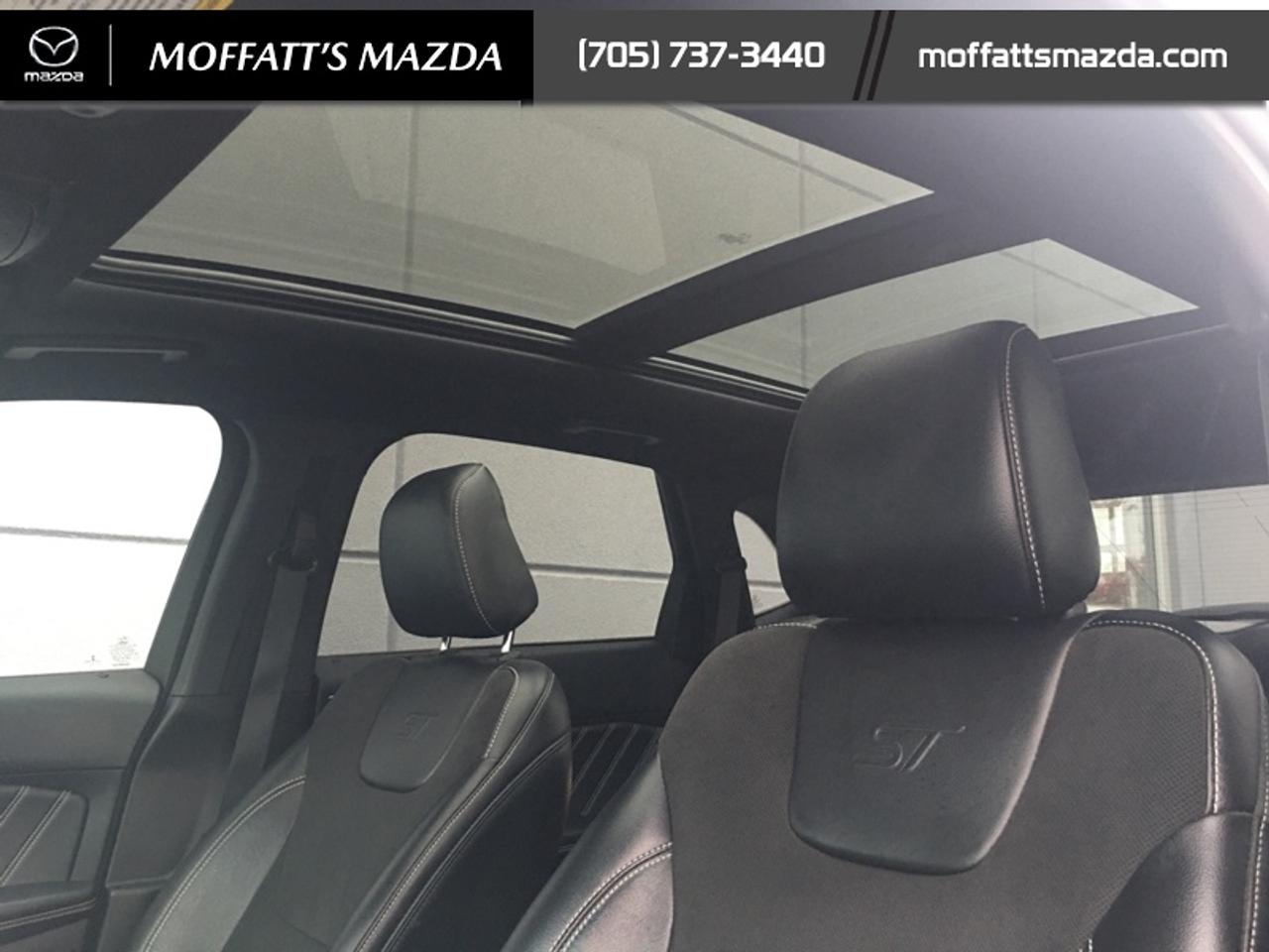 2020 Ford Edge ST Photo