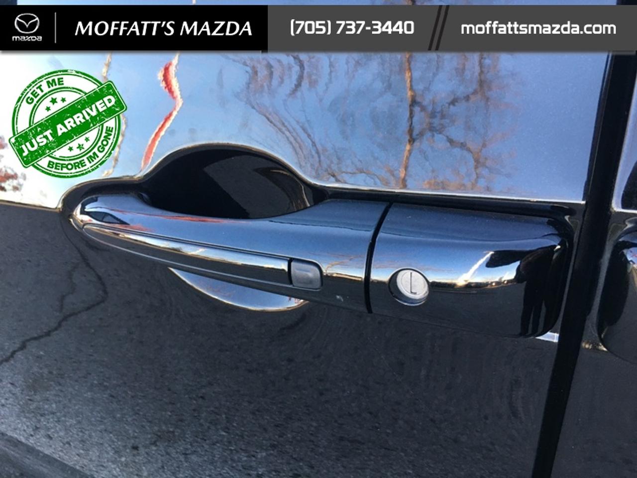2025 Chrysler Pacifica Limited Photo