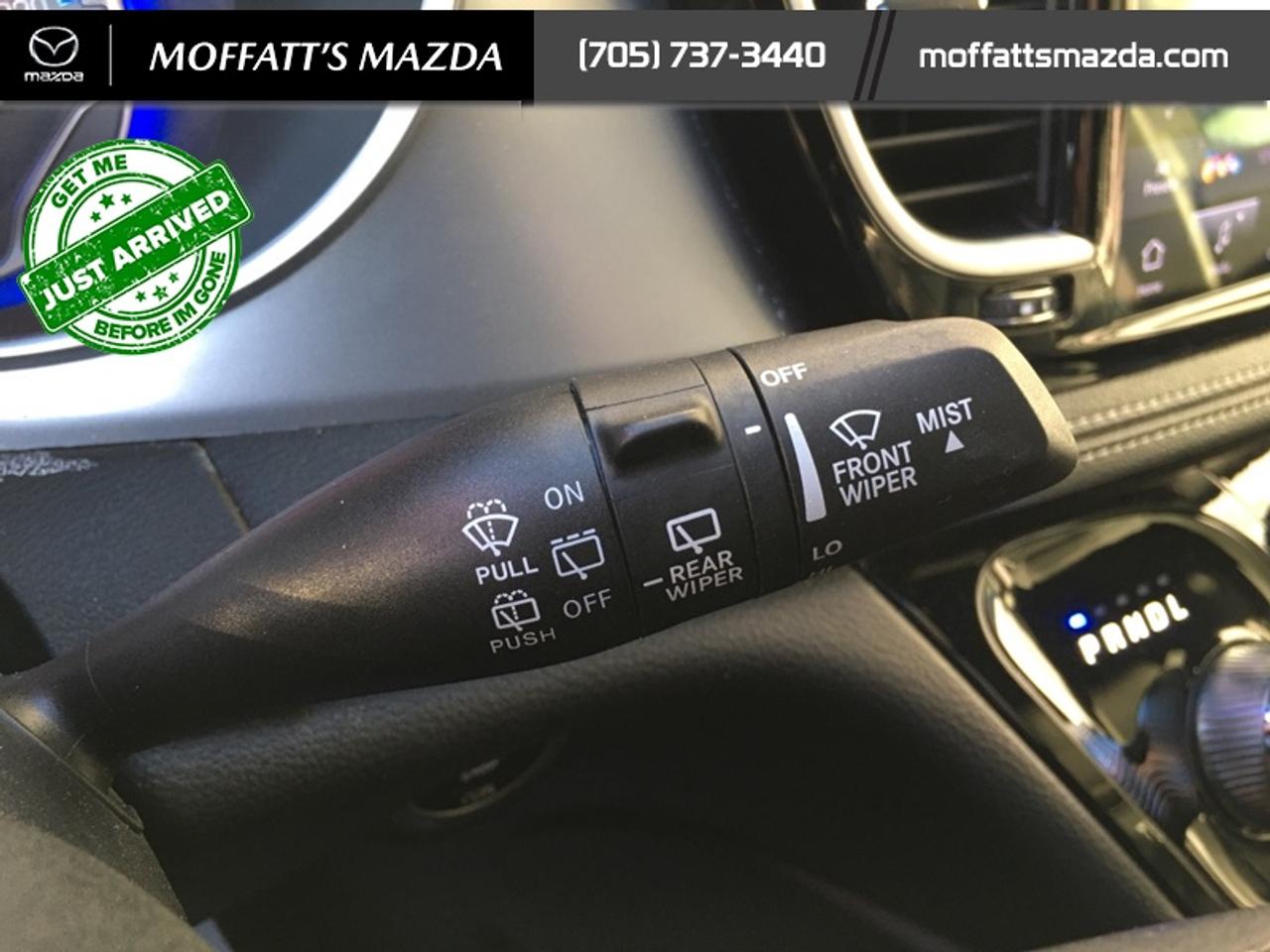 2025 Chrysler Pacifica Limited Photo