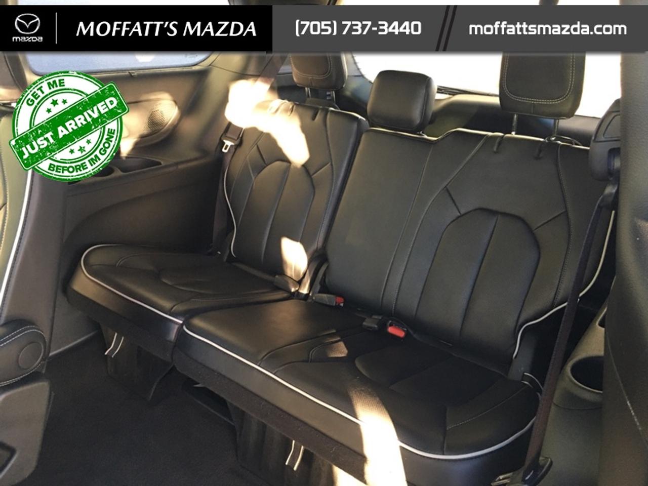 2025 Chrysler Pacifica Limited Photo