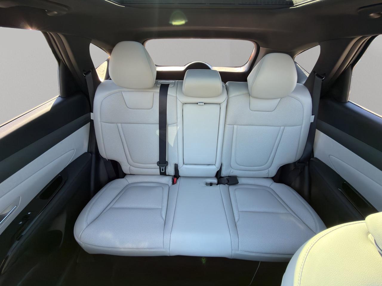 2026 Hyundai Tucson Hybrid Ultimate Photo