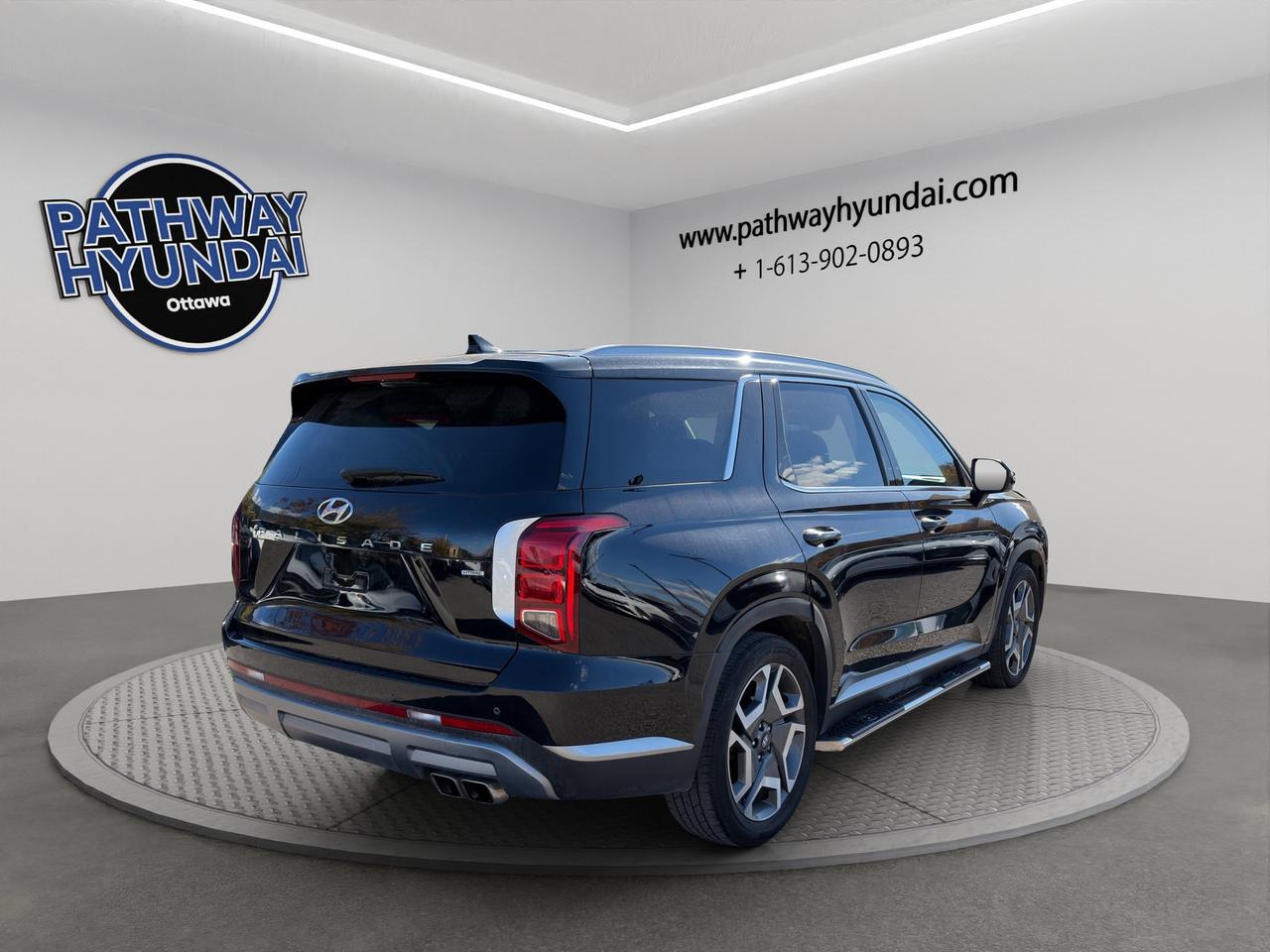 2023 Hyundai PALISADE Preferred | 8 Passenger | All Wheel Drive | Heated Seats & Wheel | Blind Spot Monitor | Photo3