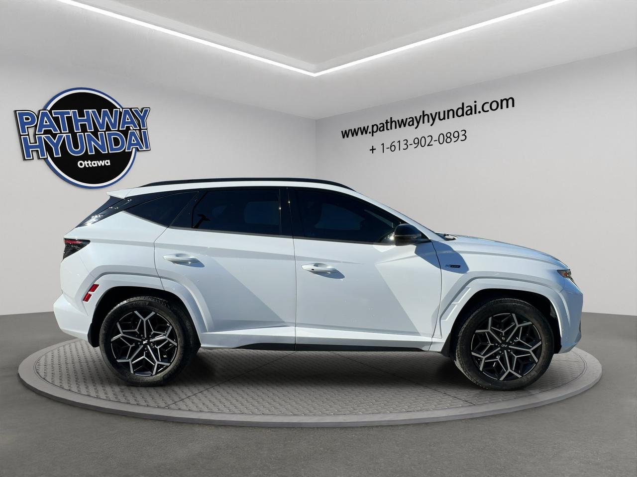 2022 Hyundai Tucson N Line | Sunroof | Lane-Keep Assist | Keyless Entry & Start | Collision Mitigation Photo