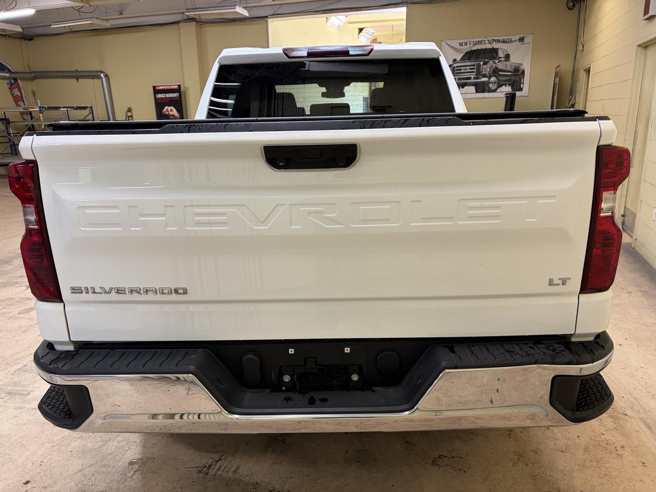 2022 Chevrolet Silverado 1500 LT Photo4