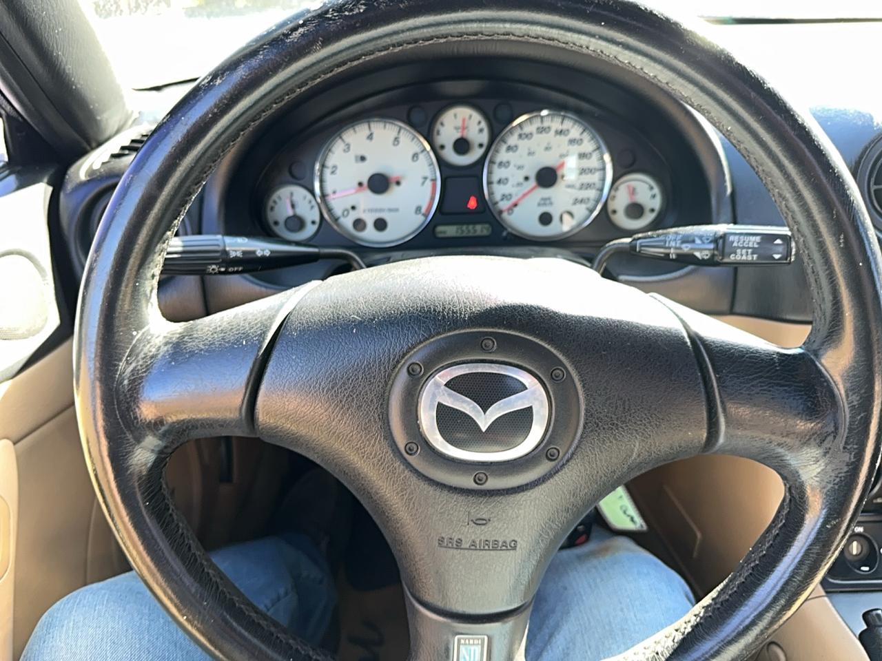 2001 Mazda Miata MX-5  Photo