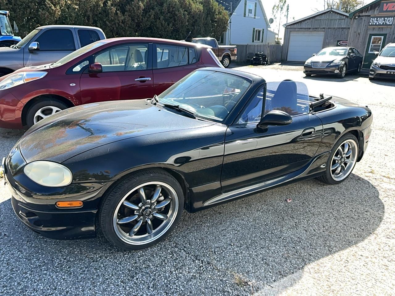 2001 Mazda Miata MX-5  - Photo #1