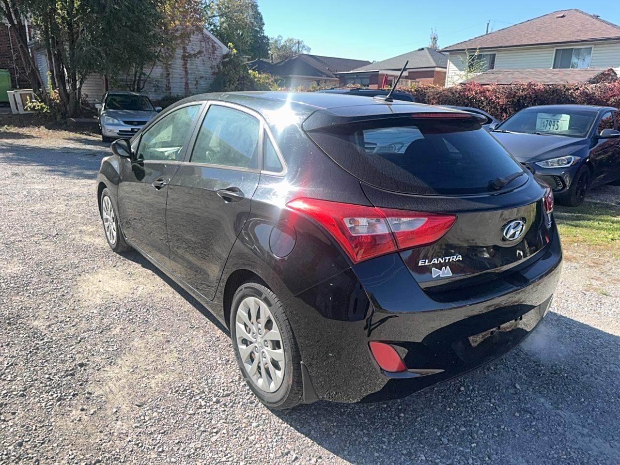 2016 Hyundai Elantra GT GL Photo
