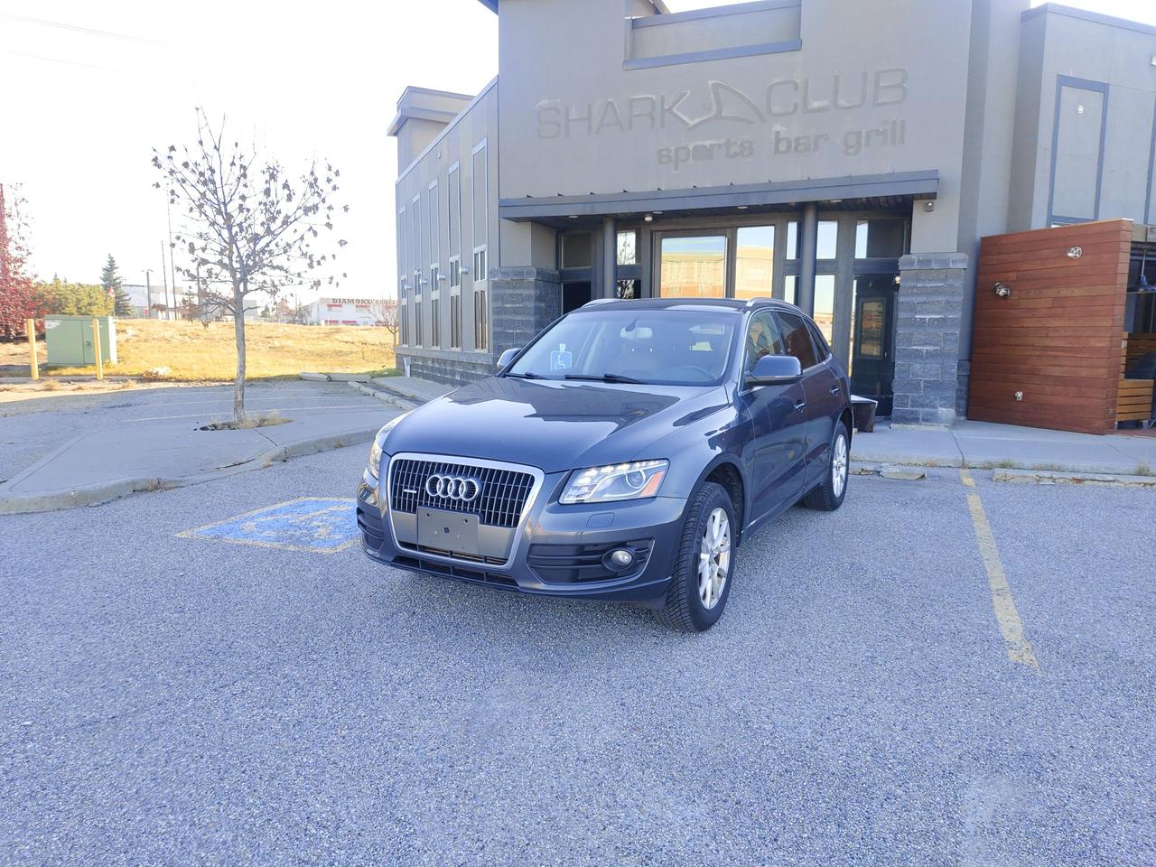 2011 Audi Q5 2.0L Premium Plus - Photo #6