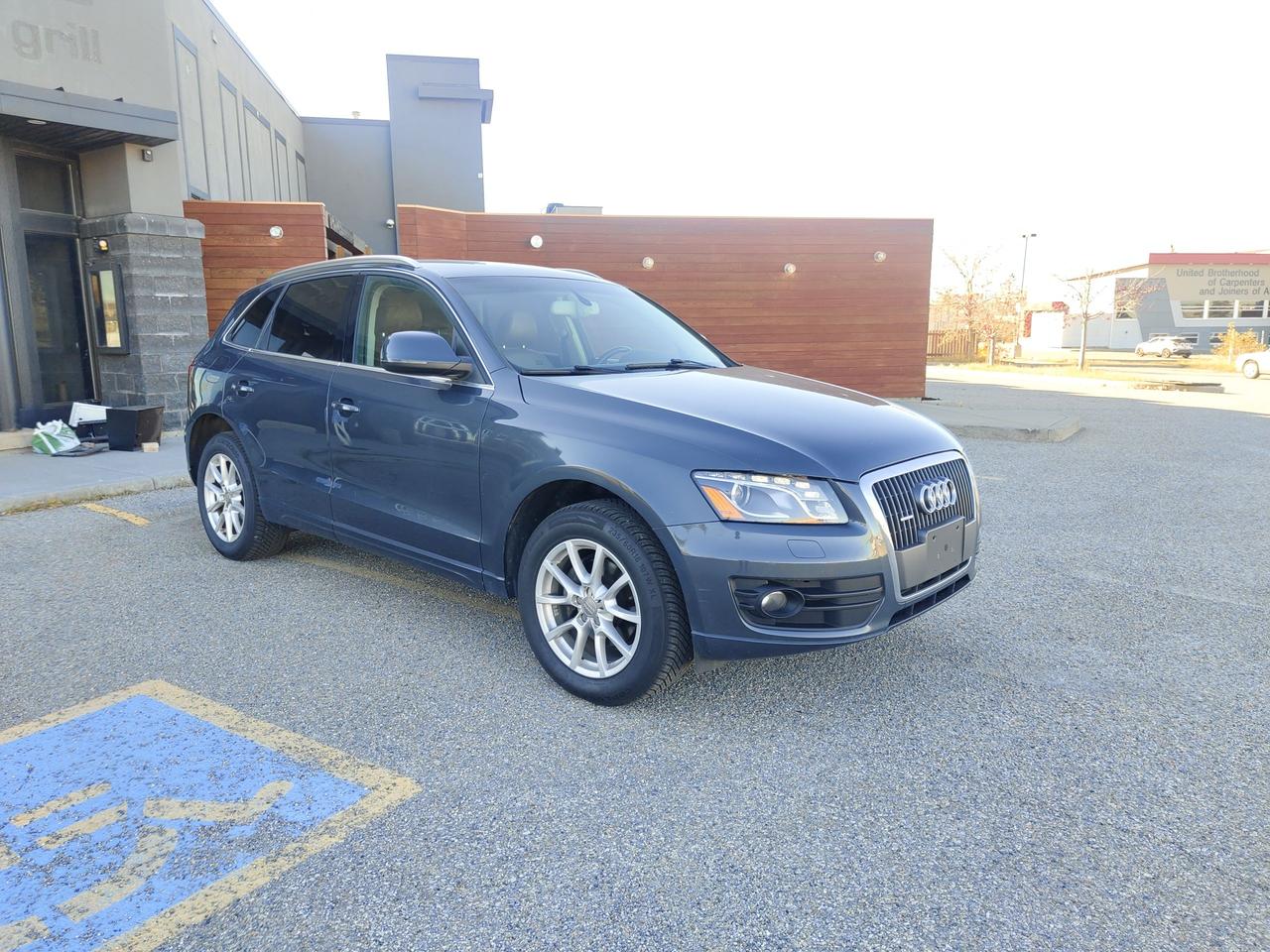 2011 Audi Q5 2.0L Premium Plus Photo