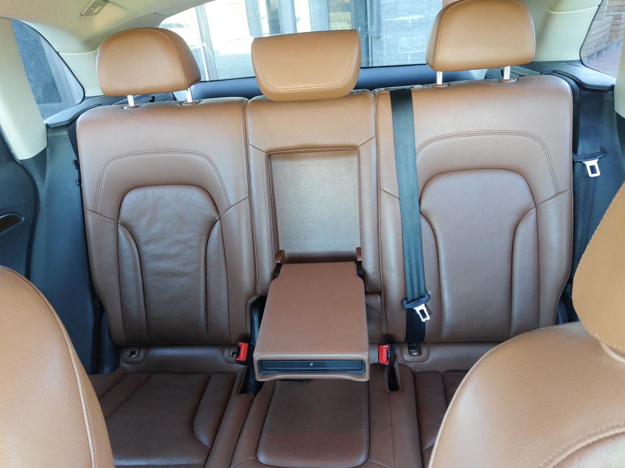 2011 Audi Q5 2.0L Premium Plus - Photo #23