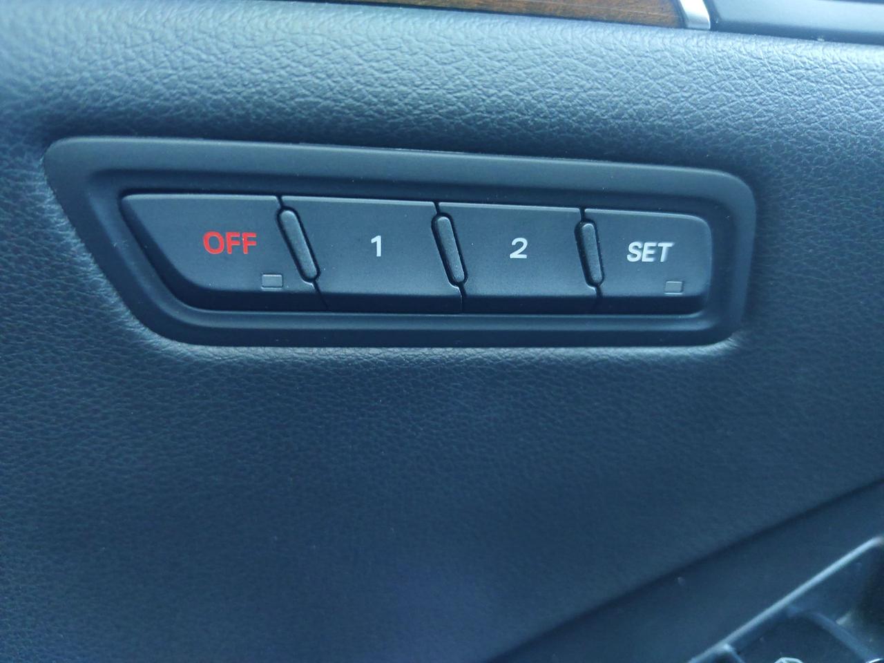 2011 Audi Q5 2.0L Premium Plus Photo