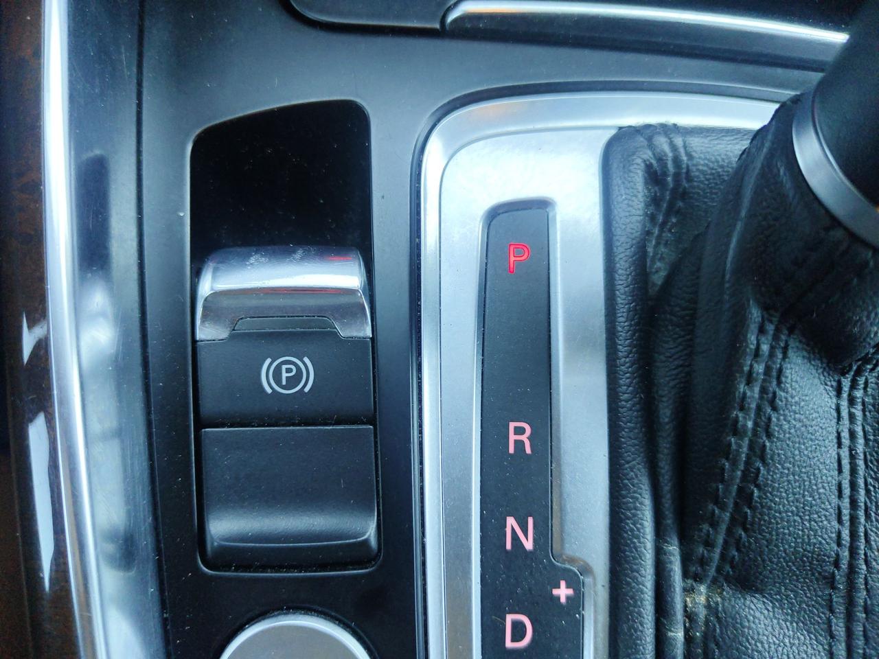 2011 Audi Q5 2.0L Premium Plus Photo