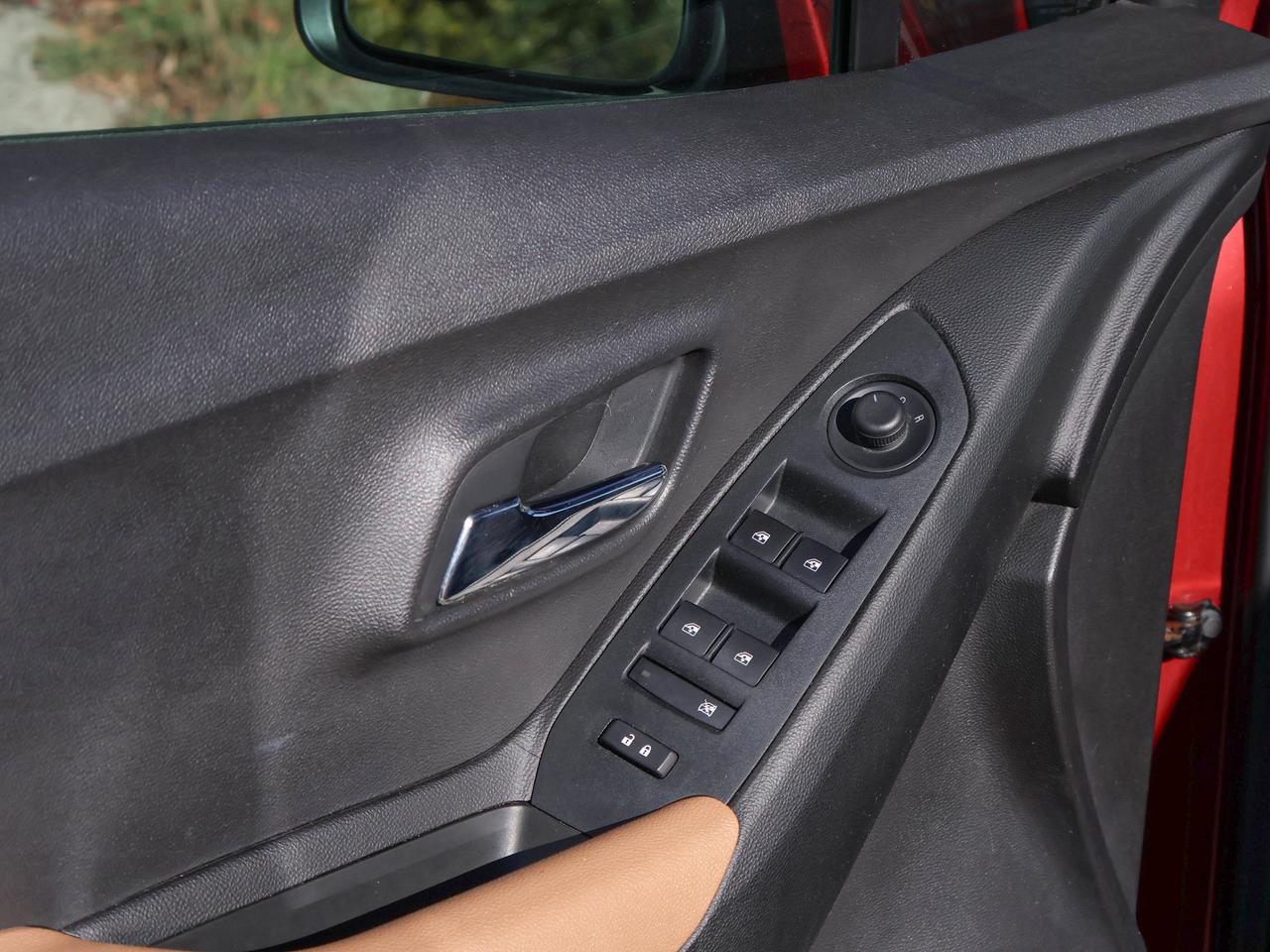 2019 Chevrolet Trax Premier Photo