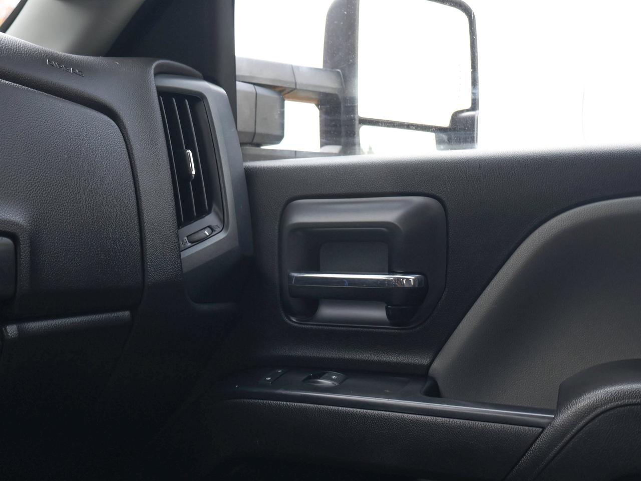 2019 GMC SIERRA 2500HD Double Cab 158.1 Photo