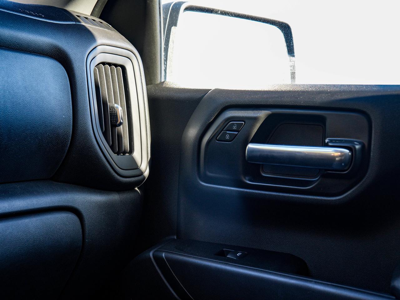 2025 Chevrolet Silverado 1500 Custom Photo