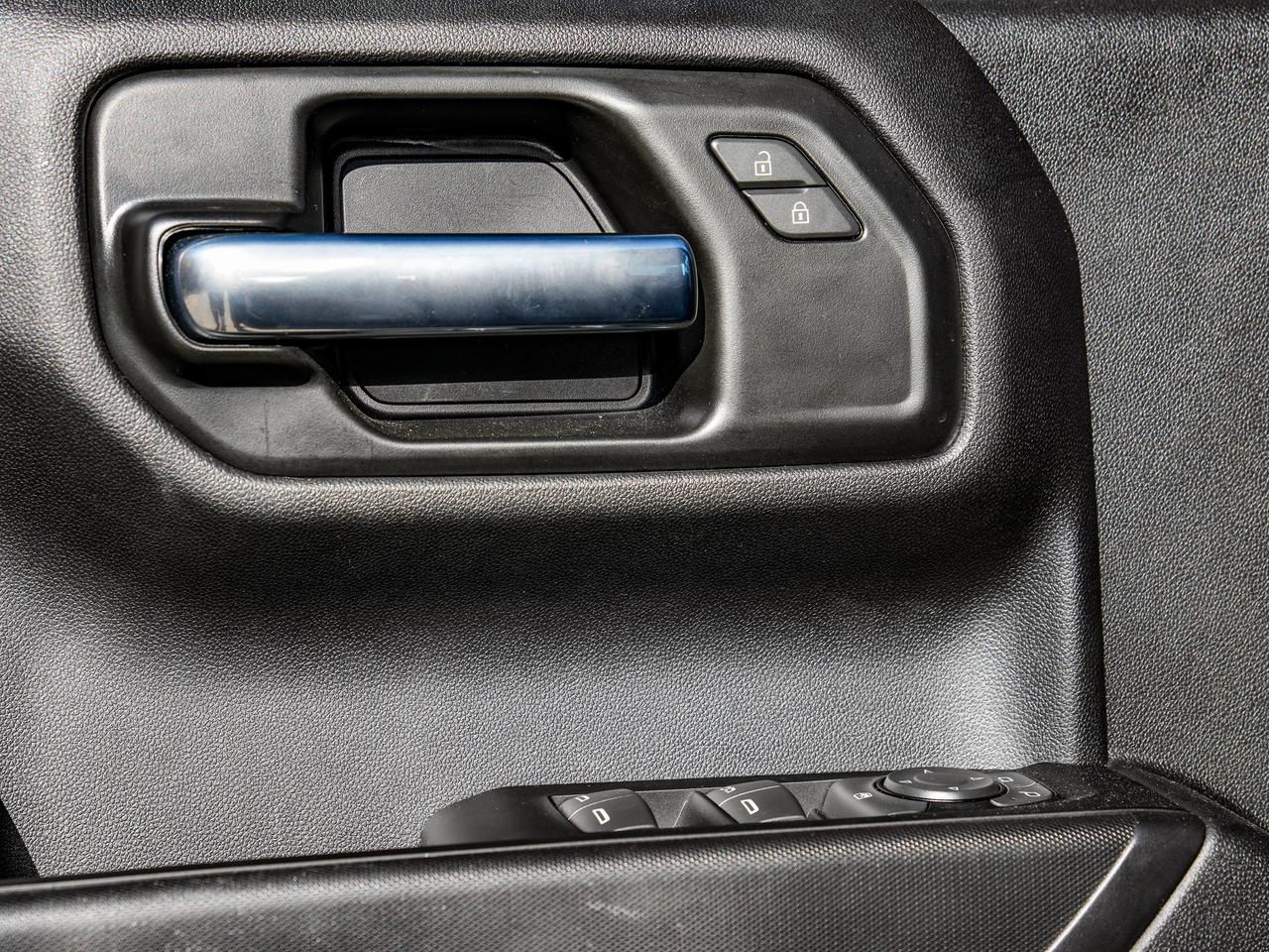 2025 Chevrolet Silverado 1500 Custom Photo