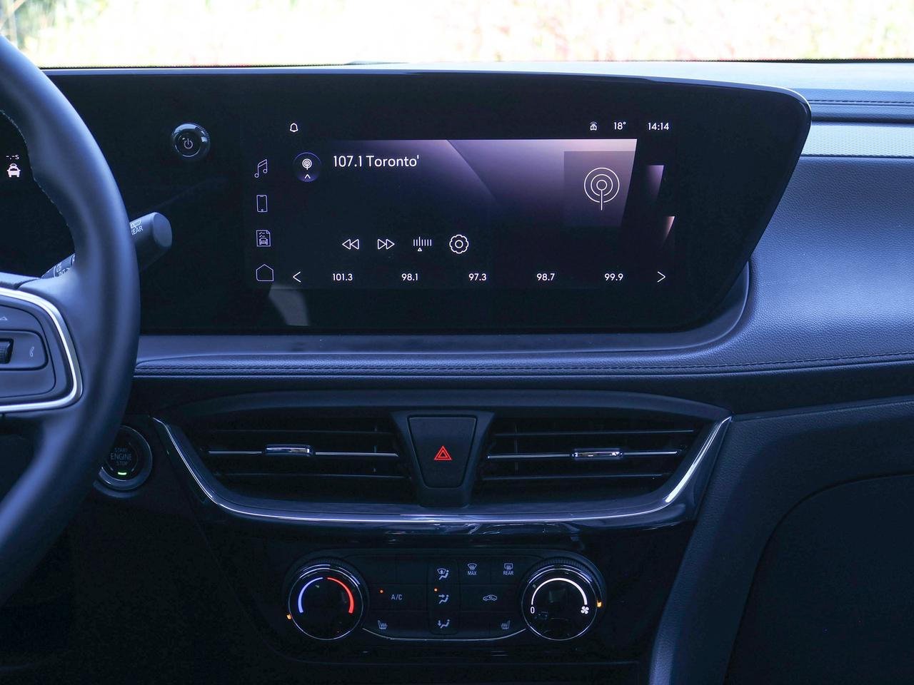 2026 Buick Encore GX Sport Touring Photo