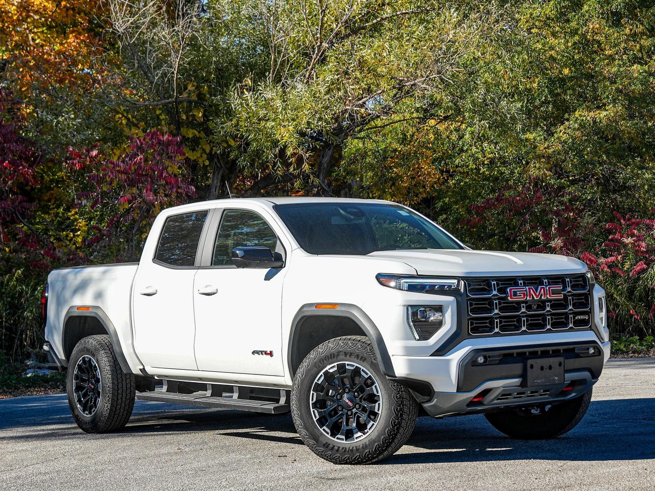 2026 GMC Canyon AT4 Photo5
