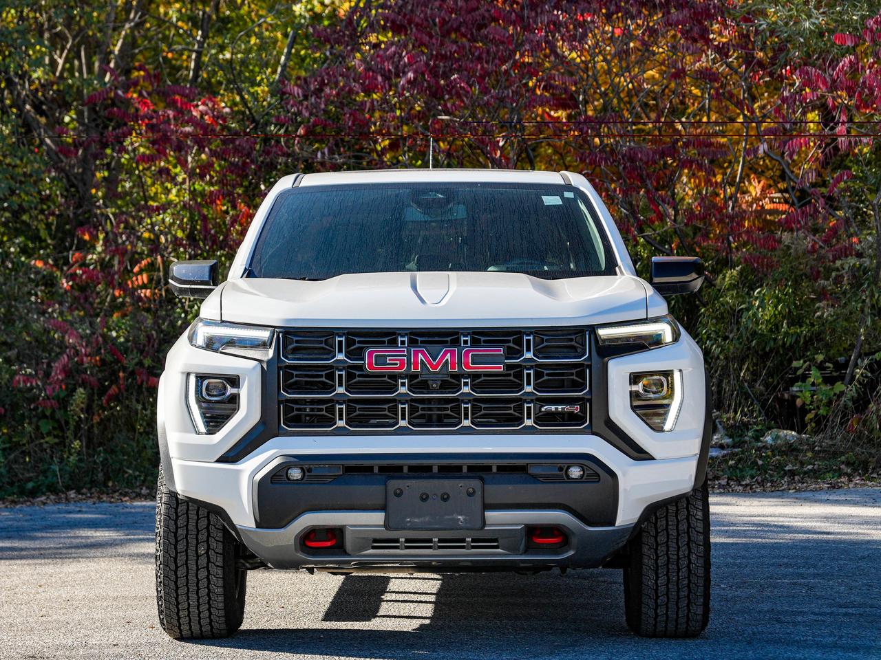2026 GMC Canyon AT4 Photo3