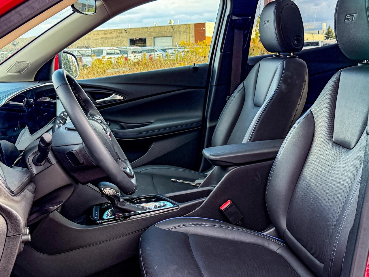 2026 Buick Encore GX Sport Touring Photo