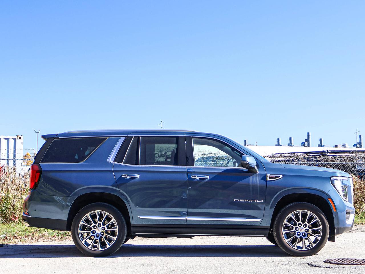 2025 GMC Yukon Denali Photo