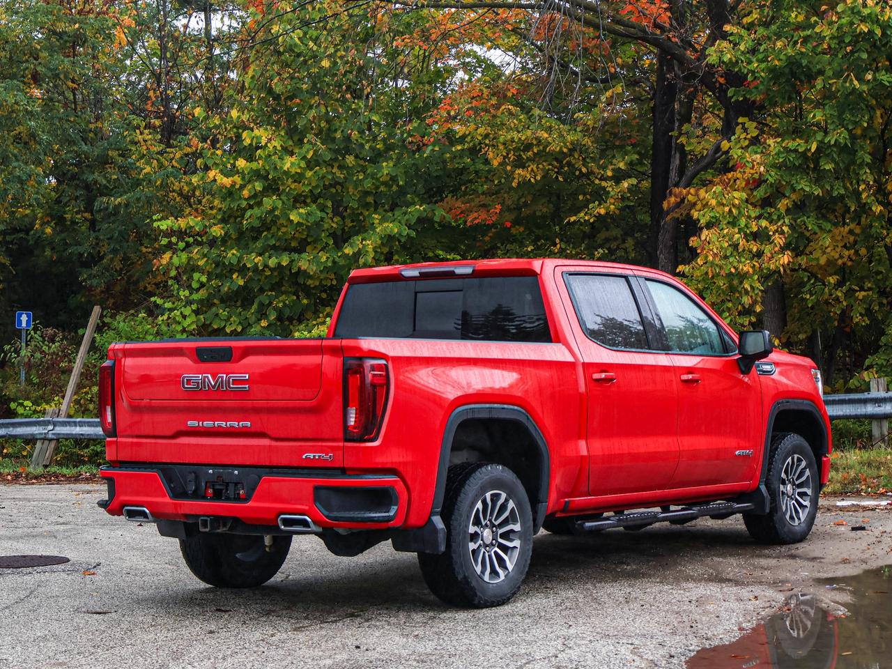 2021 GMC Sierra 1500 AT4 Photo