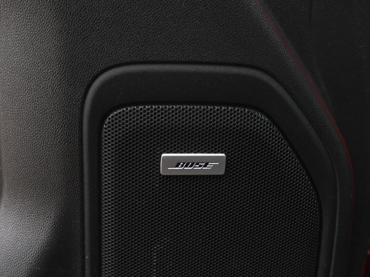 2021 GMC Sierra 1500 AT4 Photo