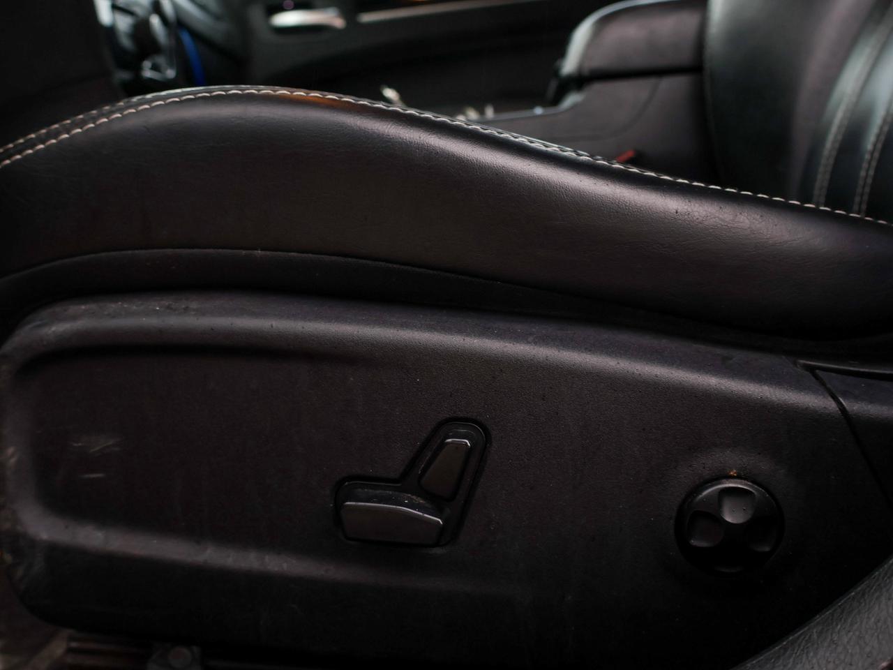 2017 Chrysler 300 300S Photo