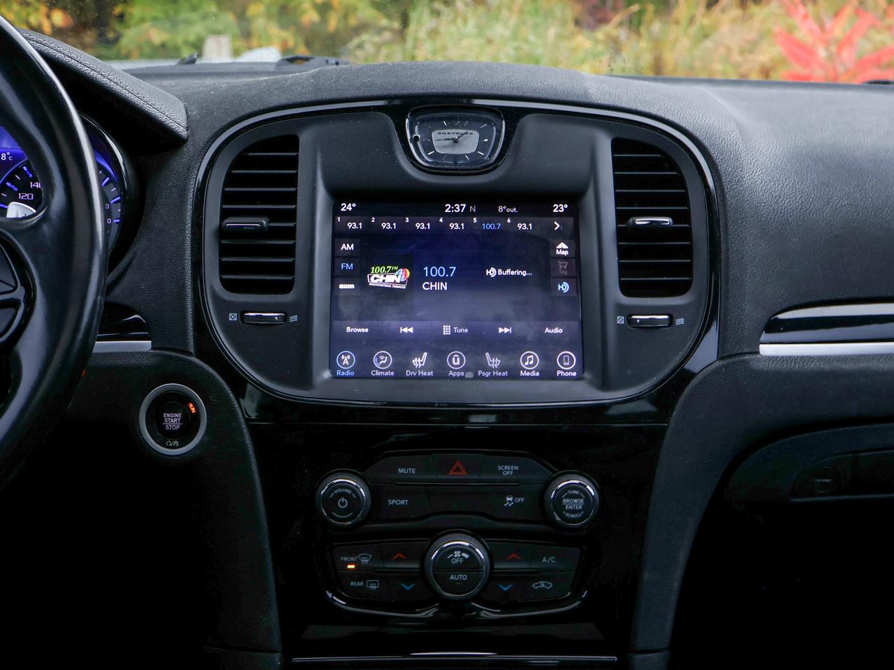 2017 Chrysler 300 300S Photo