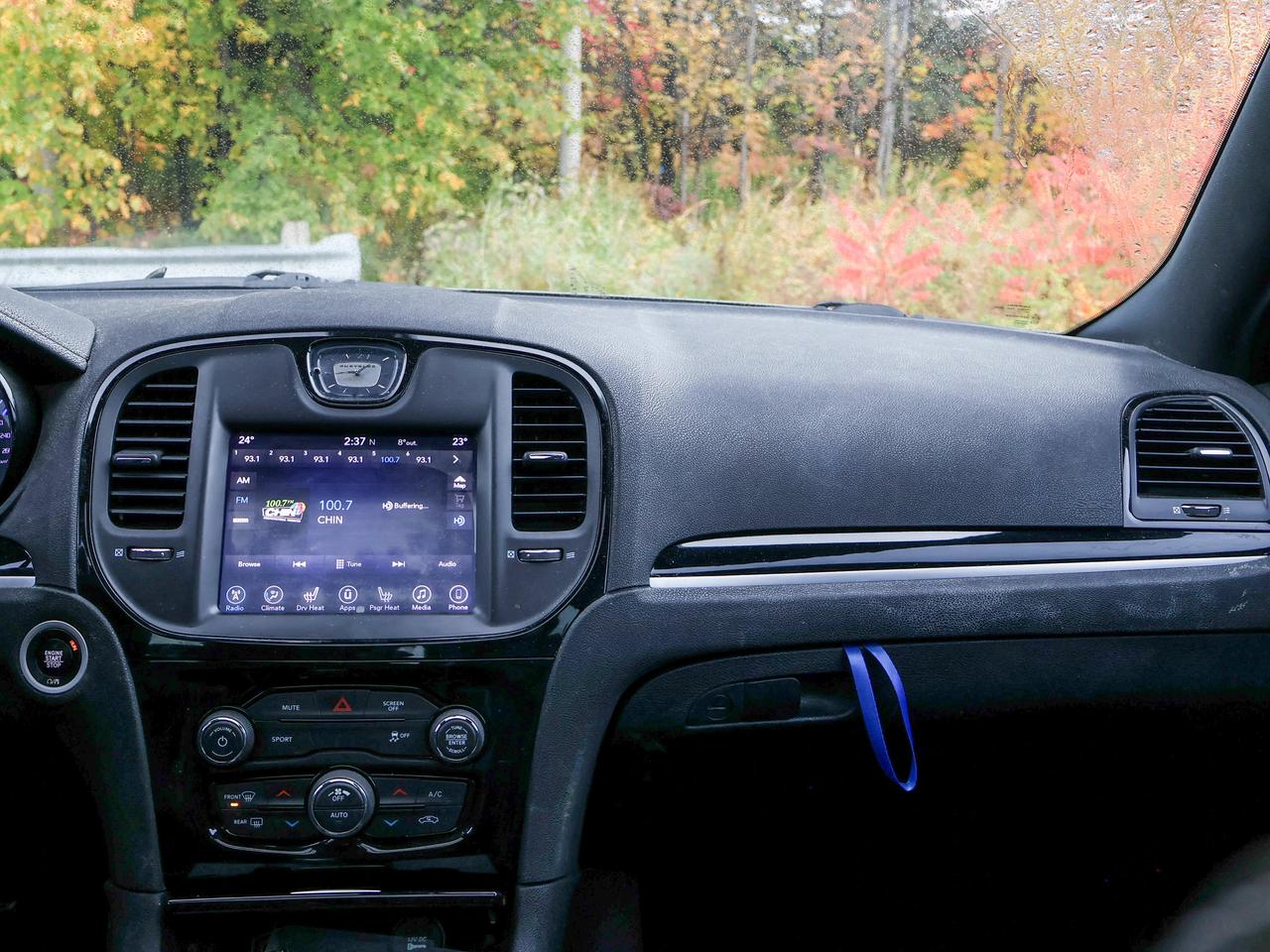 2017 Chrysler 300 300S Photo