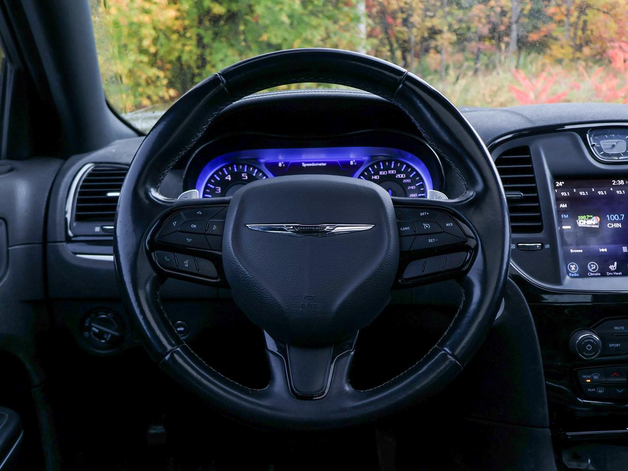 2017 Chrysler 300 300S Photo