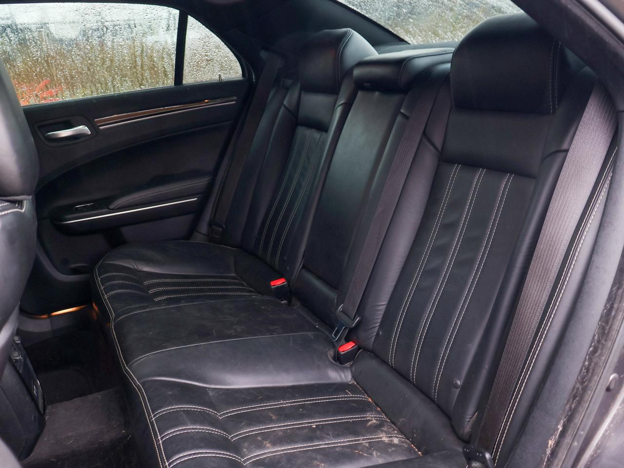 2017 Chrysler 300 300S Photo