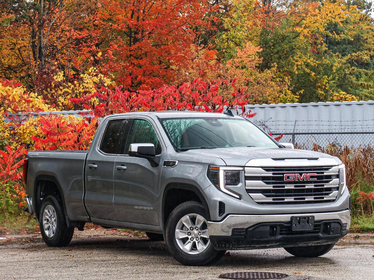 2023 GMC Sierra 1500 SLE Photo1