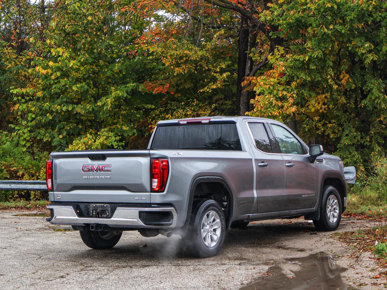 2023 GMC Sierra 1500 SLE Photo