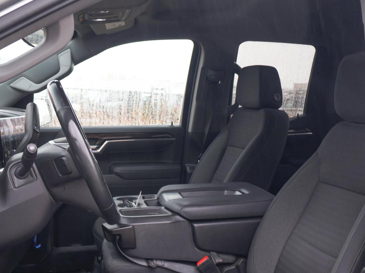 2023 GMC Sierra 1500 SLE Photo