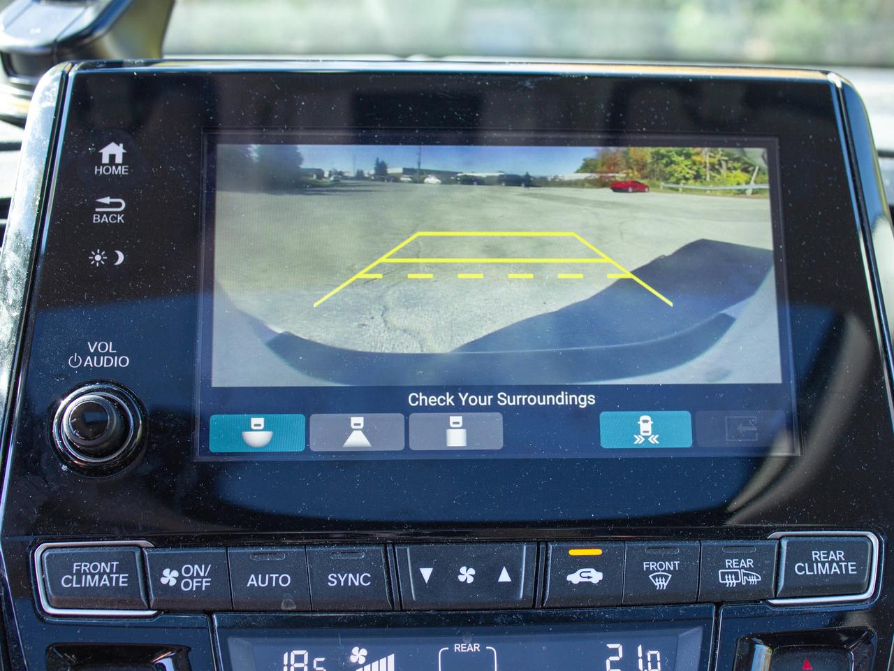 2022 Honda Odyssey Touring Photo