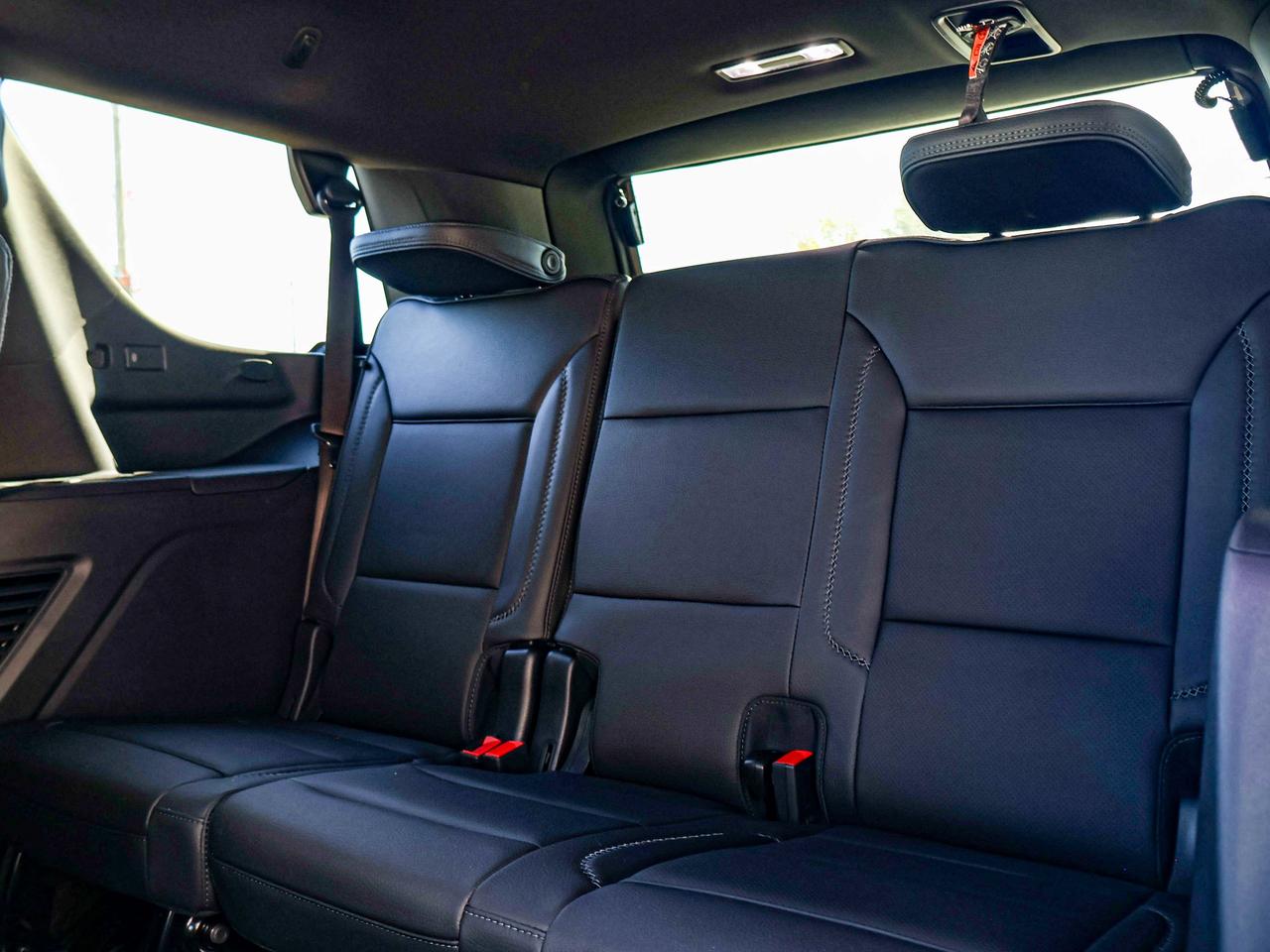 2025 GMC Yukon Denali Photo