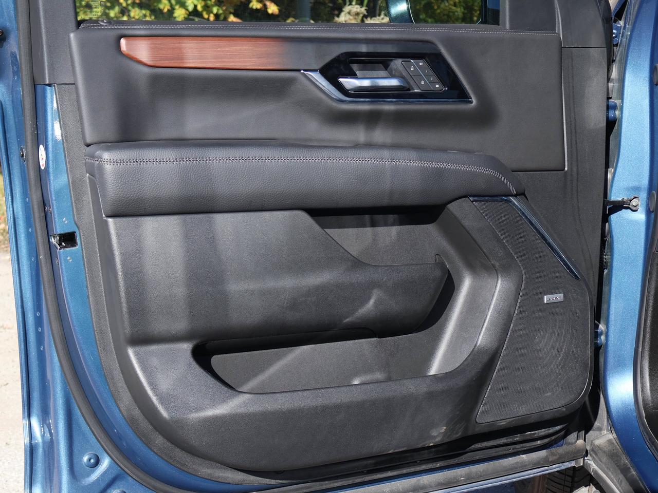 2025 GMC Yukon Denali Photo