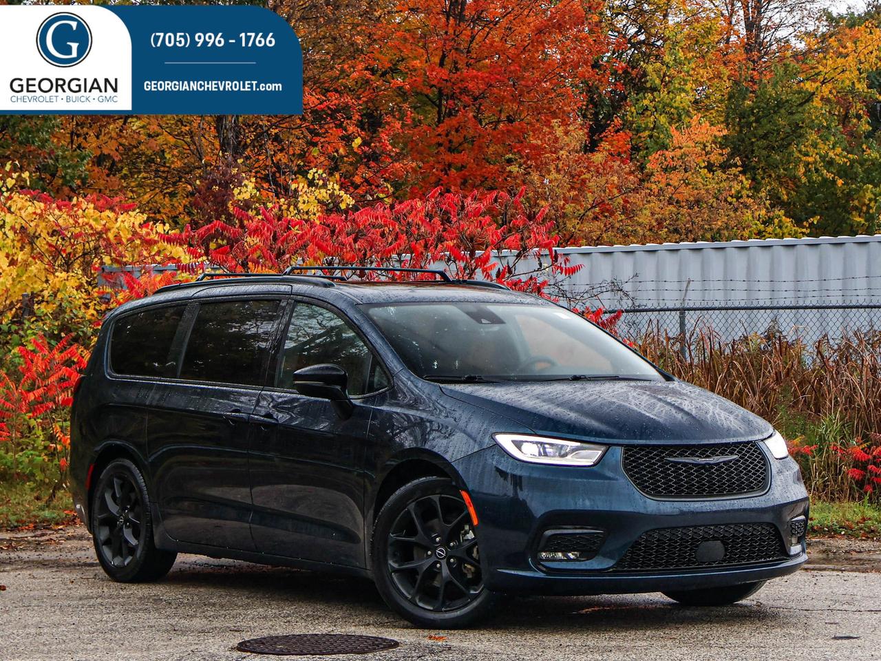 2025 Chrysler Pacifica Limited Photo0